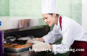 Tuyển thợ làm bánh tại TPHCM Tuyển thợ làm bánh tại TPHCM