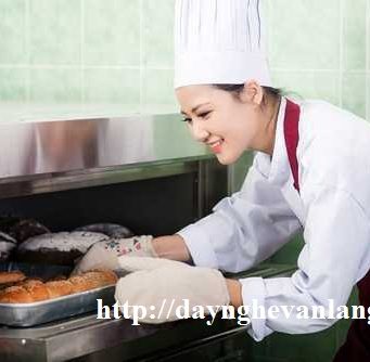 Tuyển thợ làm bánh tại TPHCM Tuyển thợ làm bánh tại TPHCM